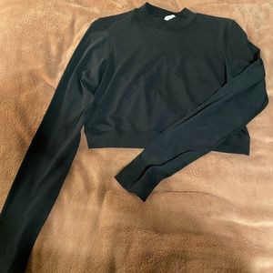 Lululemon Long Sleeve Crop